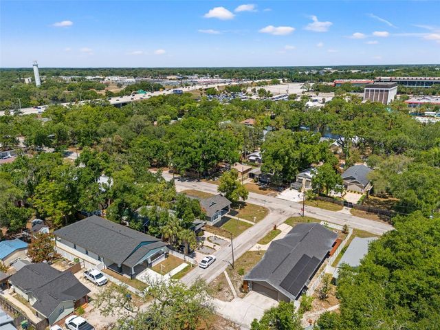 801 E HANLON STREET, Tampa, FL 33604