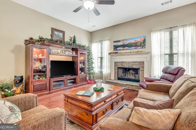 32 Austin Storey Circle, Newnan, GA 30263