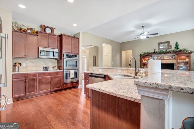 32 Austin Storey Circle, Newnan, GA 30263