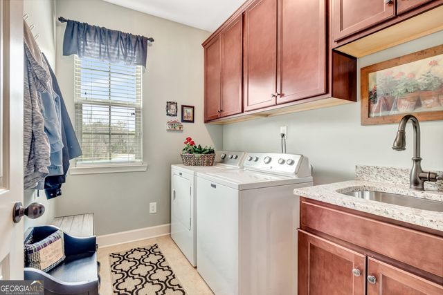 32 Austin Storey Circle, Newnan, GA 30263