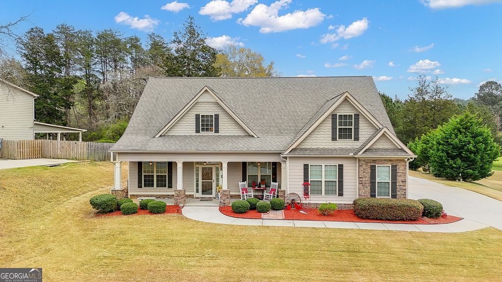 32 Austin Storey Circle, Newnan, GA 30263
