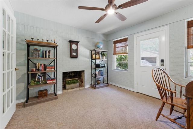 3532 Suffolk Drive, Fort Worth, TX 76109