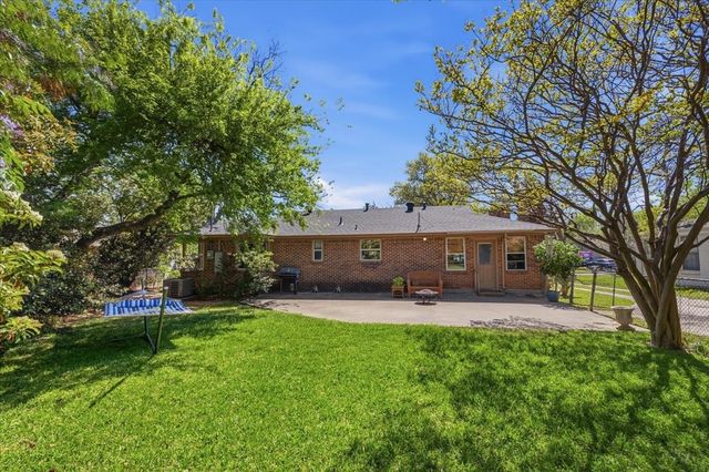 3532 Suffolk Drive, Fort Worth, TX 76109