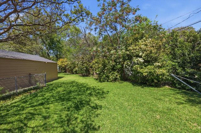 3532 Suffolk Drive, Fort Worth, TX 76109