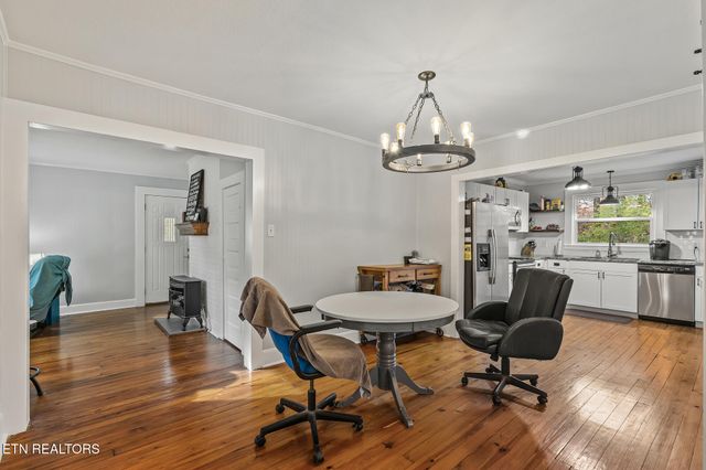 795 Athens Pike, Etowah, TN 37331