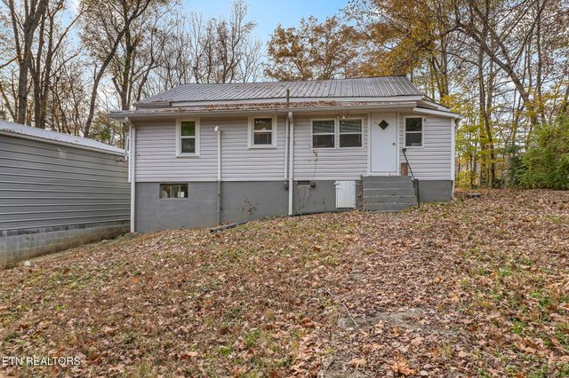 795 Athens Pike, Etowah, TN 37331