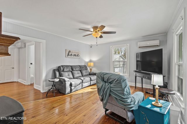 795 Athens Pike, Etowah, TN 37331