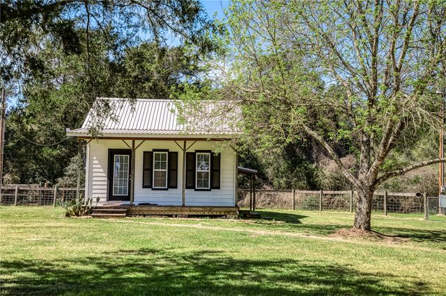 17677 Tranquil Ln, Other, TX 78933