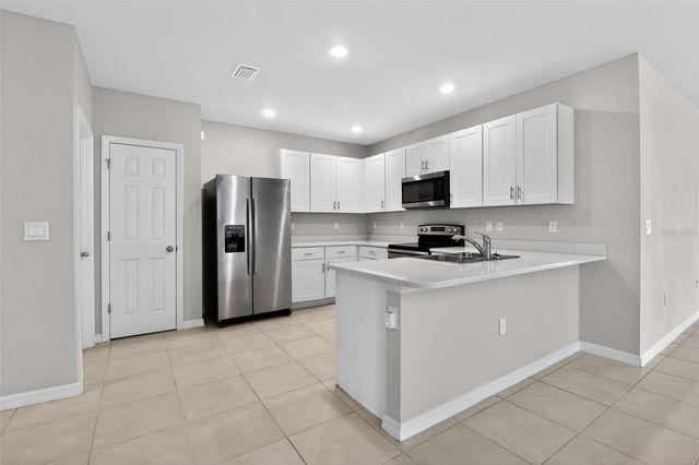 25152 E LENOX CIRCLE, Punta Gorda, FL 33950