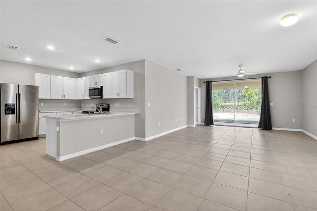 25152 E LENOX CIRCLE, Punta Gorda, FL 33950