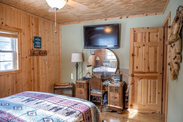 1867 Lamprecht Road, Friendship, WI 53934