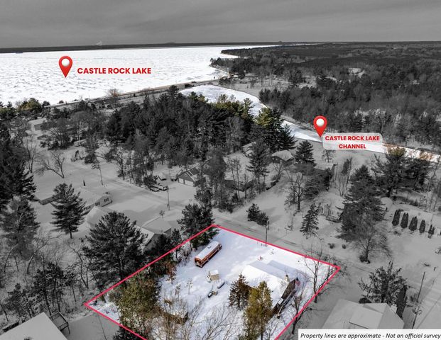 1867 Lamprecht Road, Friendship, WI 53934