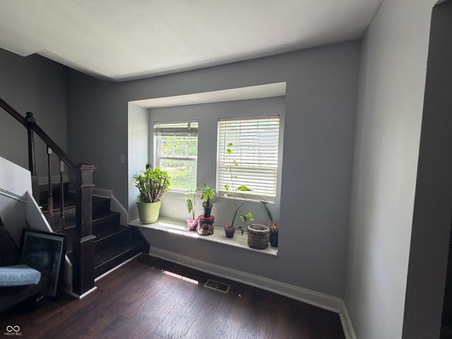 267 Hendricks Place, Indianapolis, IN 46201