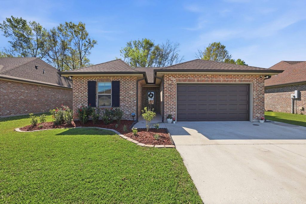 139 Juliana Way, Houma, LA 70364