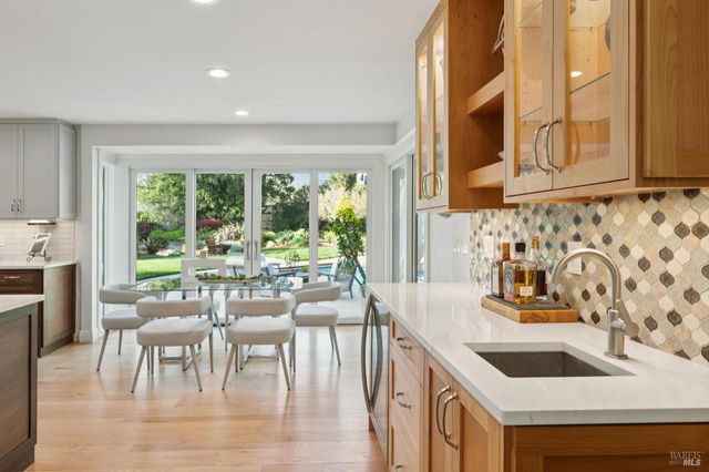 1222 Apple Tree Ct, Sonoma, CA 95476