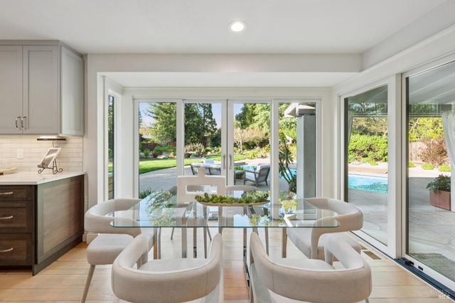 1222 Apple Tree Ct, Sonoma, CA 95476