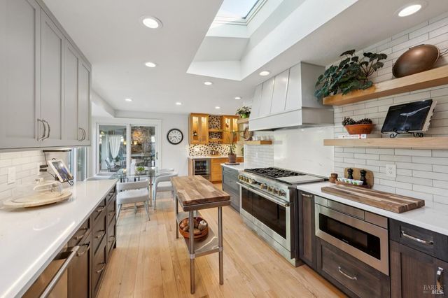 1222 Apple Tree Ct, Sonoma, CA 95476