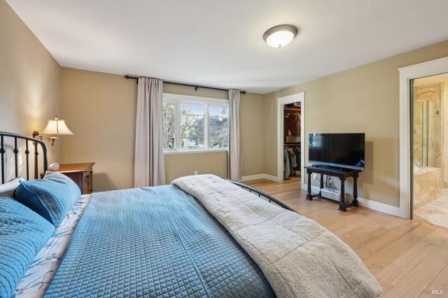 1222 Apple Tree Ct, Sonoma, CA 95476