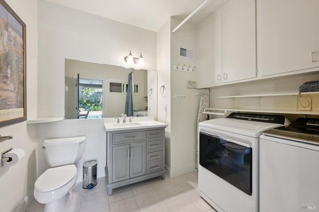 1222 Apple Tree Ct, Sonoma, CA 95476