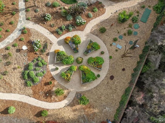 1222 Apple Tree Ct, Sonoma, CA 95476