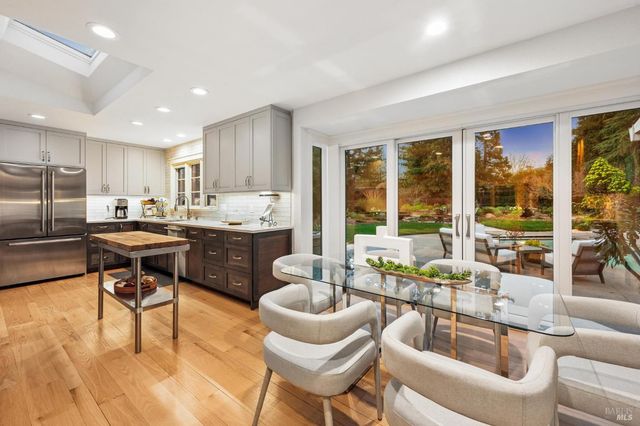 1222 Apple Tree Ct, Sonoma, CA 95476