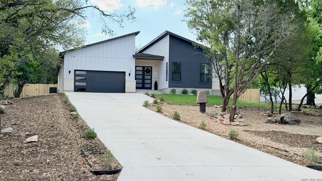 120 RIVER VIEW DR, Boerne, TX 78006