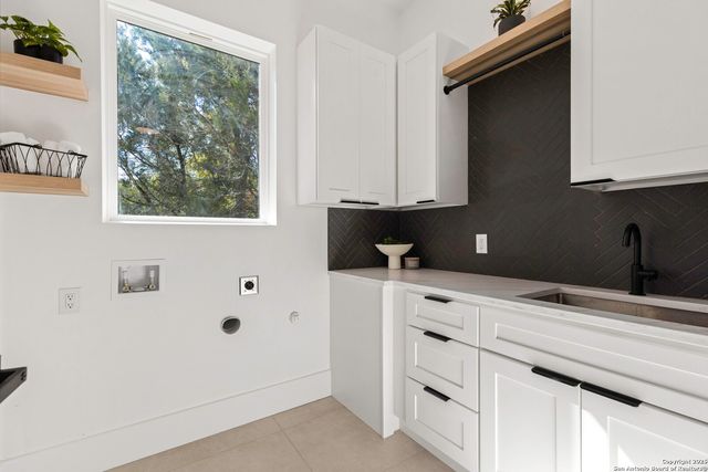 120 RIVER VIEW DR, Boerne, TX 78006