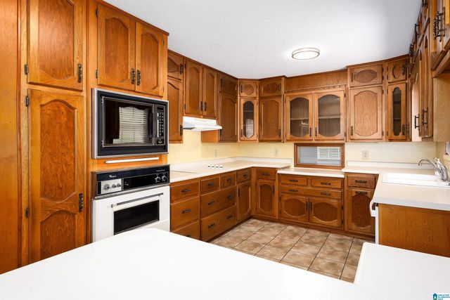 436 DANIEL DRIVE NE, Center Point, AL 35215