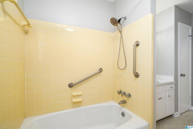 436 DANIEL DRIVE NE, Center Point, AL 35215