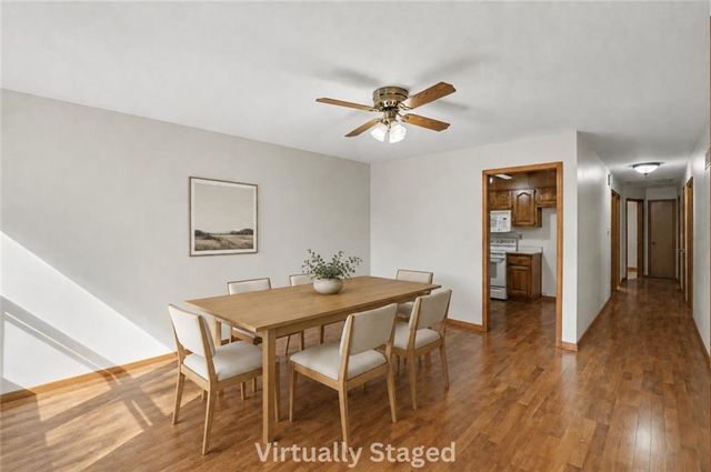 616 SW Hoke Lane, Lee's Summit, MO 64081