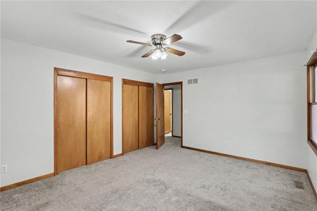 616 SW Hoke Lane, Lee's Summit, MO 64081