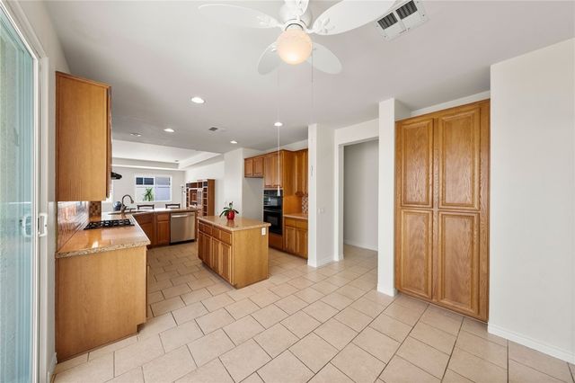 30358 Mayacamas, Murrieta, CA 92563