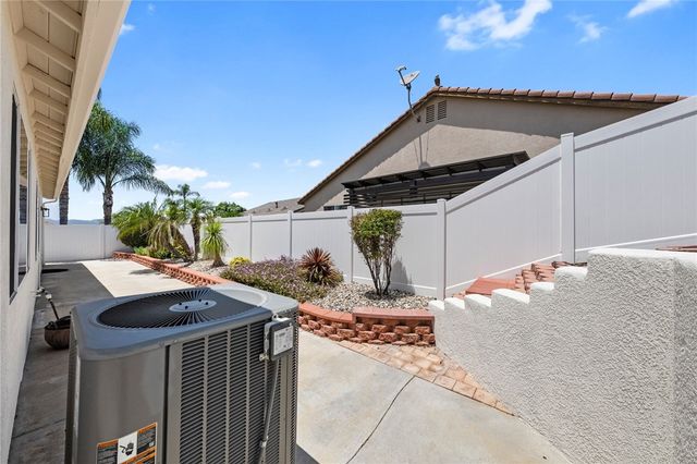 30358 Mayacamas, Murrieta, CA 92563