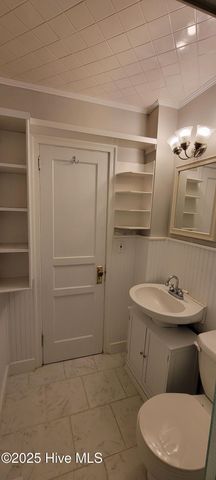125 Richlands Avenue, Jacksonville, NC 28540