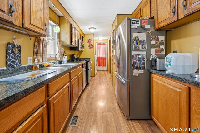 8 Redstone Street, Southington, CT 06489