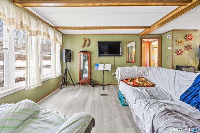 8 Redstone Street, Southington, CT 06489