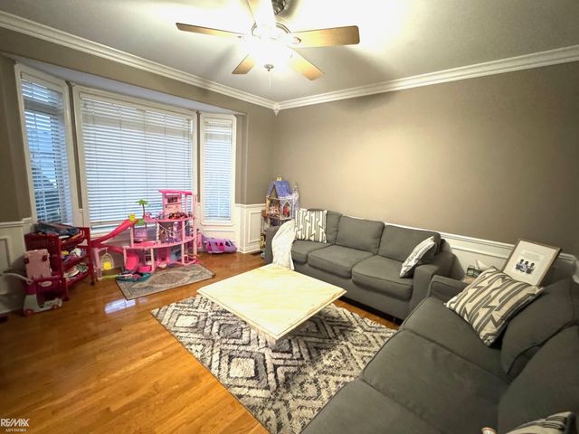 55209 Nelson Drive, Macomb Twp, MI 48042