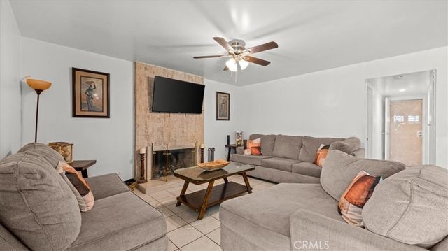 809 E Cyrene Street, Carson, CA 90746