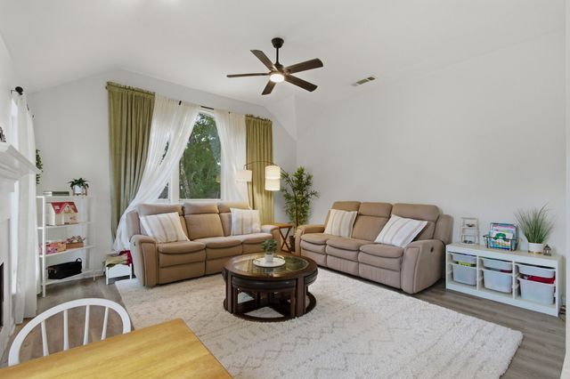 1269 Winston Drive, Lewisville, TX 75077