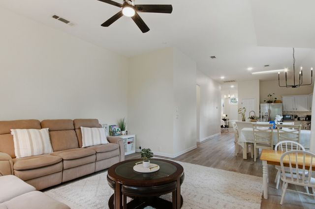 1269 Winston Drive, Lewisville, TX 75077