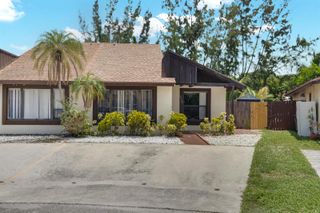 3768 Mil Lake Court, Greenacres, FL 33463