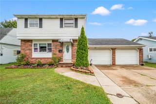 307 Shelton Boulevard, Eastlake, OH 44095