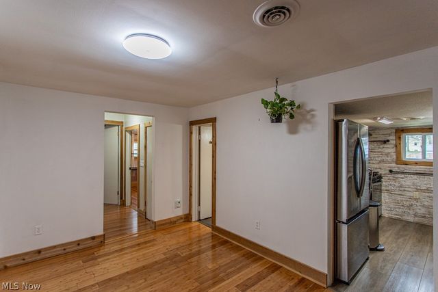 4841 Damon Avenue NW, Warren, OH 44483