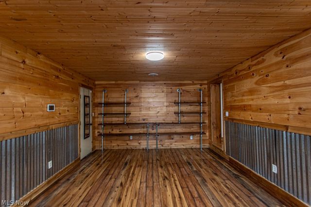 4841 Damon Avenue NW, Warren, OH 44483