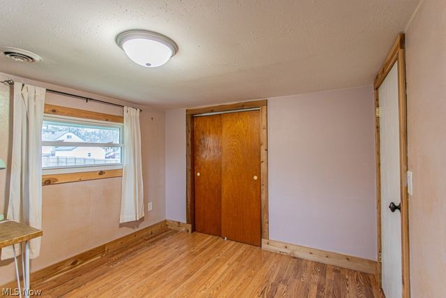 4841 Damon Avenue NW, Warren, OH 44483