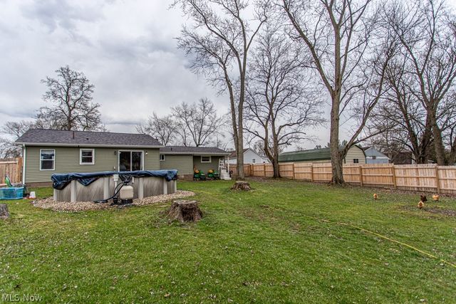 4841 Damon Avenue NW, Warren, OH 44483