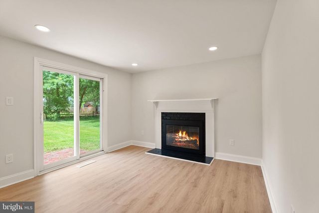 15310 BLUERIDGE VIEW DR, Centreville, VA 20120