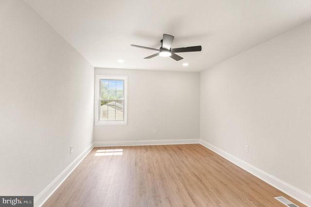 15310 BLUERIDGE VIEW DR, Centreville, VA 20120