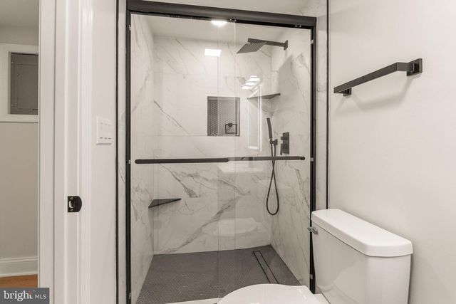 15310 BLUERIDGE VIEW DR, Centreville, VA 20120