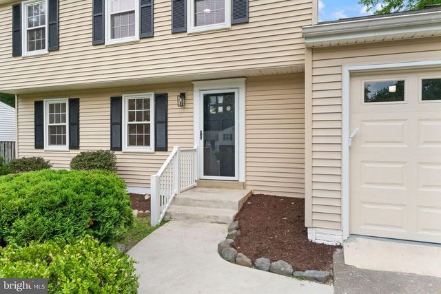 15310 BLUERIDGE VIEW DR, Centreville, VA 20120